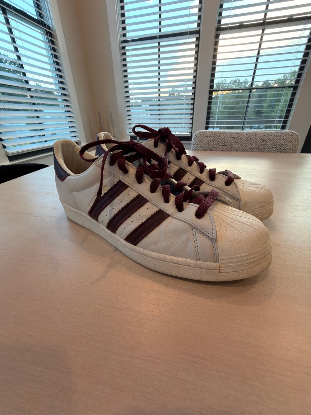 adidas Superstar Men’s White Sneakers with Maroon Stripes and Laces - Size 11.5